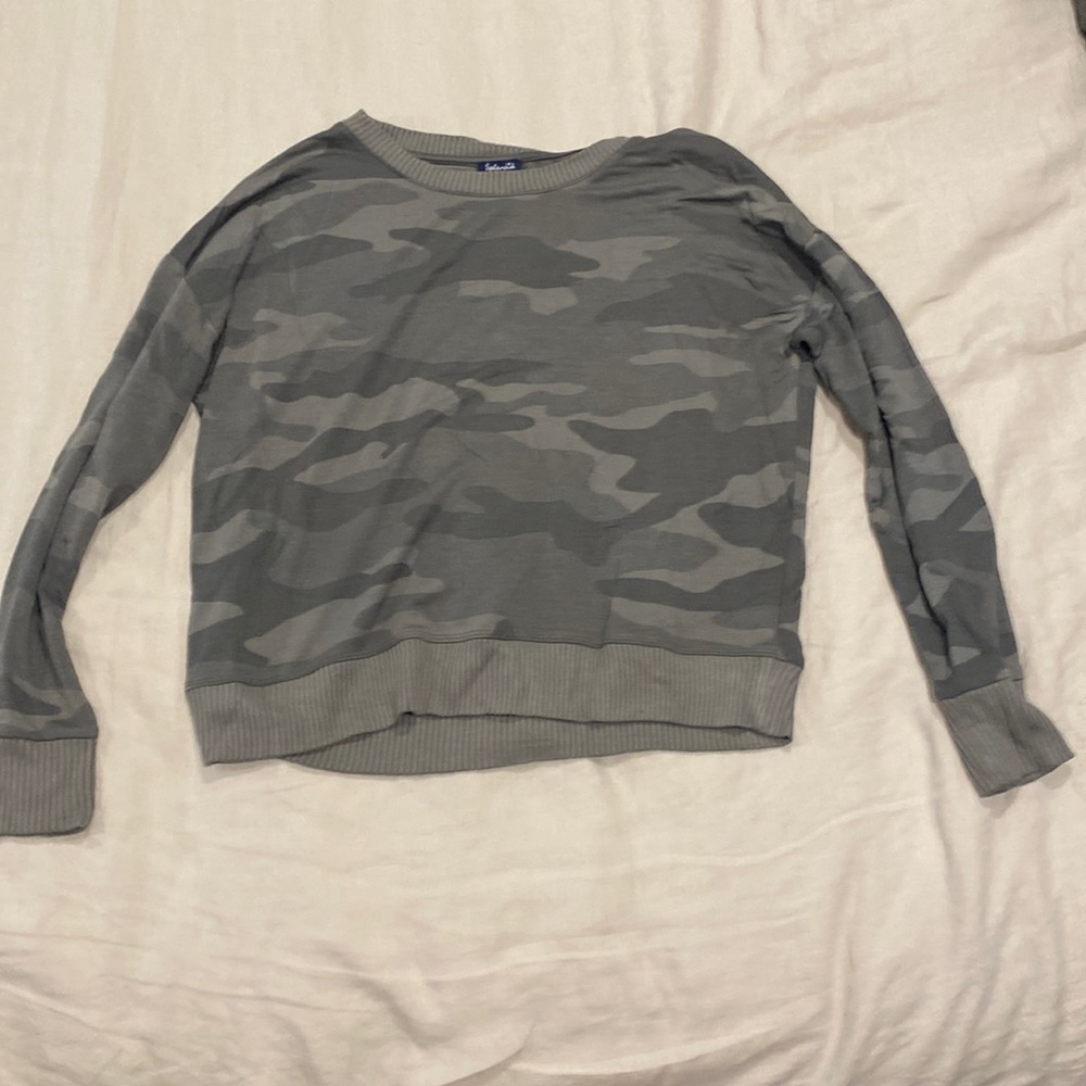Cameo jumper in size small